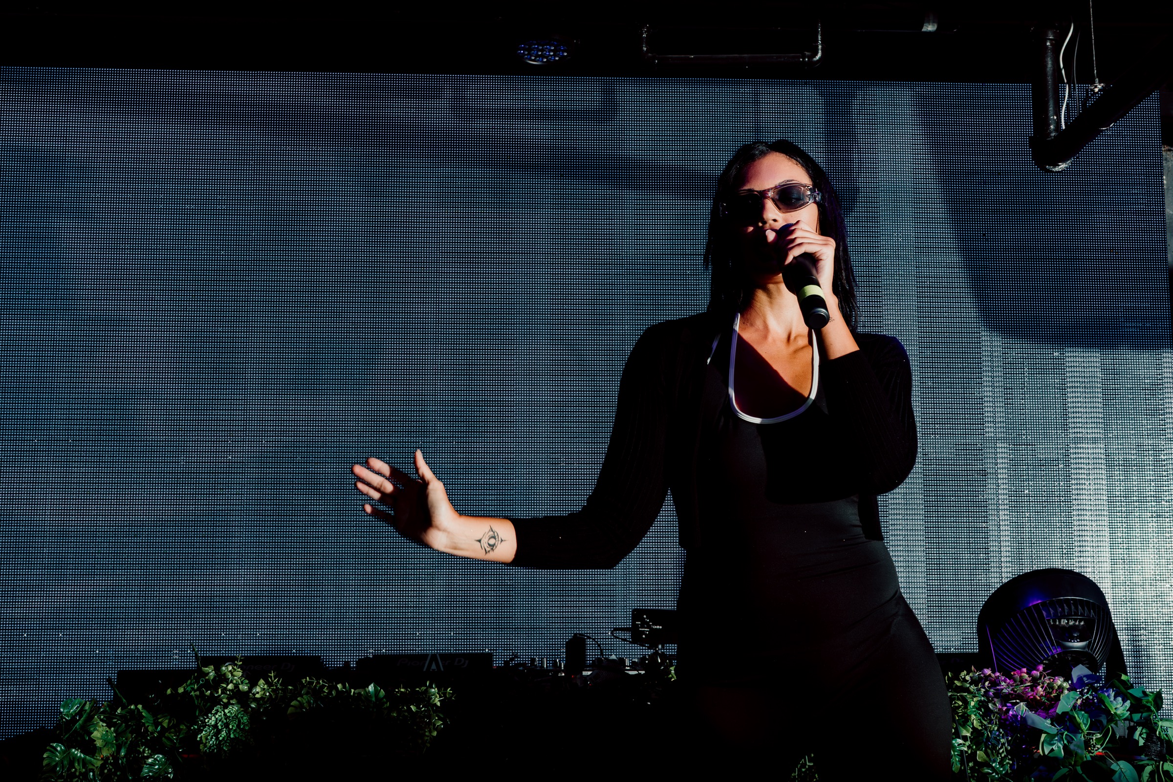 VLTRA VIOLET performing at Spin Lab Showcase